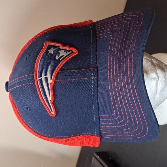 New Era New England Patriots Cap Hat Medium - Large - Picture 1 of 7